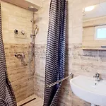 Napvirag - Koezel Mindenhez Apartment *