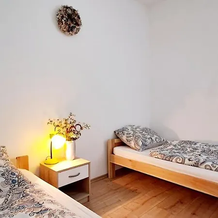 Napvirag - Koezel Mindenhez Balatonakarattya
