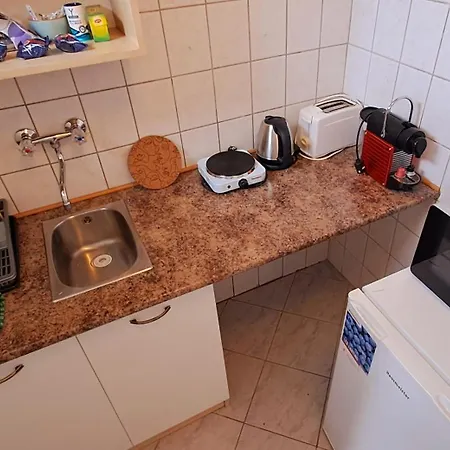 Apartment Napvirag - Koezel Mindenhez