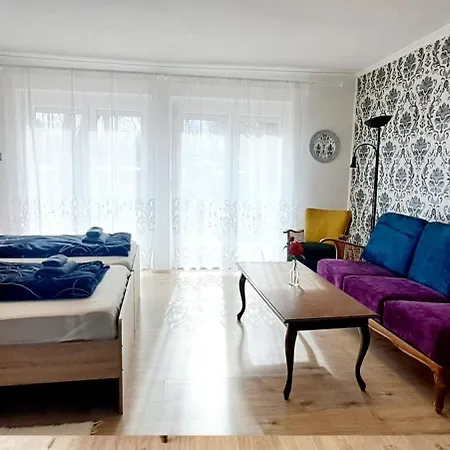 Apartment Napvirag - Koezel Mindenhez