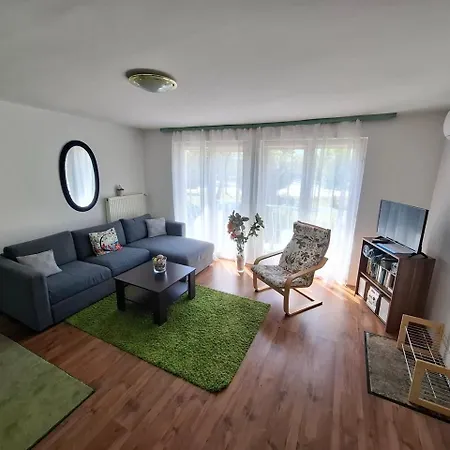 Napvirag - Koezel Mindenhez بالاتوناكاراتيا