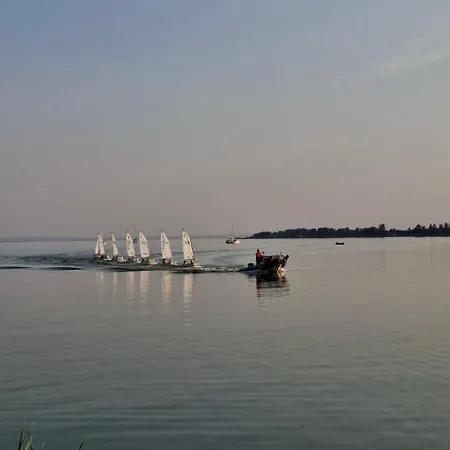 Napvirág - Közel Mindenhez * Balatonakarattya