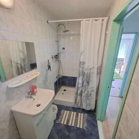 Napvirag - Koezel Mindenhez בלטונקראטיה