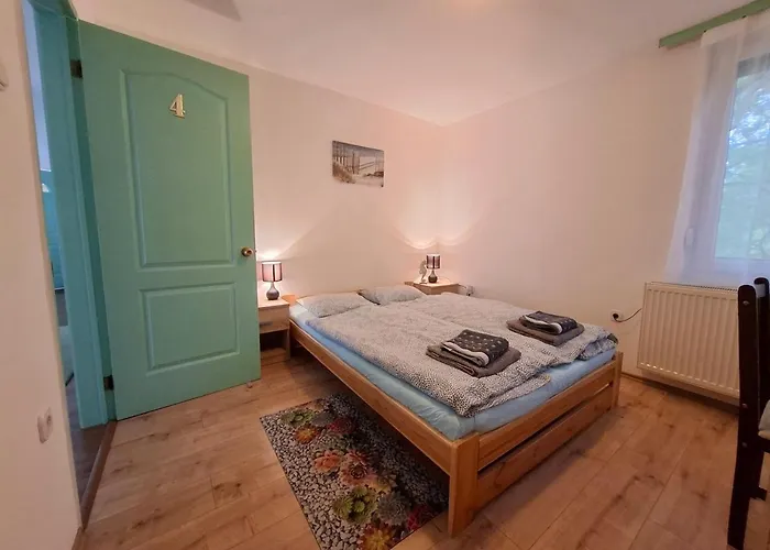 Apartmán Napvirag - Koezel Mindenhez *